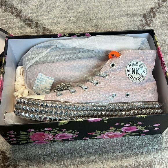 Nan-Ku Couture Cruise Studded Hi Top Sneakers With Crystals Light Pink US 7 - Picture 3 of 11